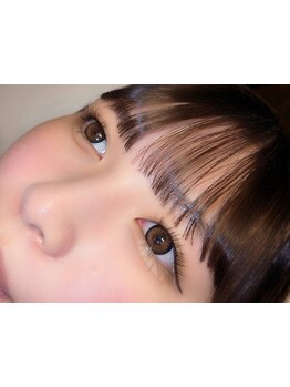 ナチュラル上品な目元にしたい