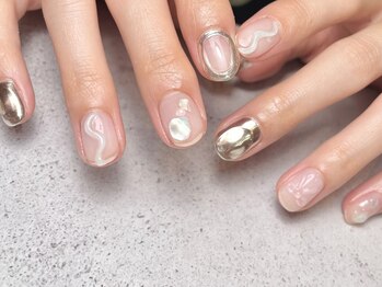 マニネイル 高の原店(mani nail)の写真/周りと差をつけたい方おすすめ☆差がつく個性的なネイルデザインならお任せ◎自爪に優しいフィルイン技法♪