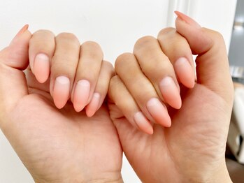 パールビューティーラッシュアンドネイル(Pearl Beauty Lash nail)/グラデーション