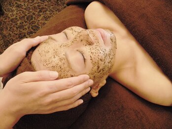 サロンドエステティック カレン(Salon de Esthetique CAREN)/【ルヴィ陶肌トリートメント】