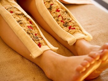 技道 銀座六丁目の写真/銀座/冷え&むくみに◎《足ぽかぽかコース》じんわり温かい生姜温熱でパンパンの足をほぐし×温め×流す！