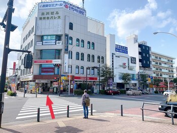 ラシュエット(La Chouette)/【道案内】4.横断歩道を渡ります