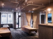 シンク(CINQ)/ベッド３台ございます