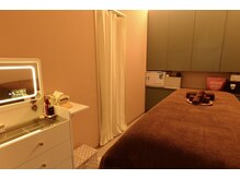 完全個室で施術を受けられます◎