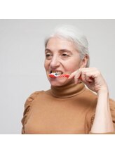 博多ホワイトニング福岡 博多駅前店/８０２０運動の実現