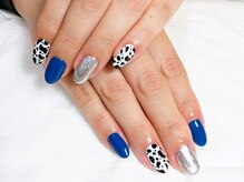 ユアーズ 四街道店(YOURS)/大人アニマル柄サファイアブルー