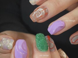 個性派ニュアンスネイル