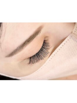 ボリュームのある目元にしたい