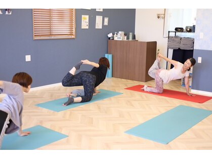 ヨガサロンロコア大在店【ヨガ/ピラティス/ダイエットコース】の写真