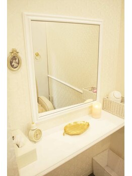 花鳥風月トータルビューティー/メイク直しはそのままお部屋で♪