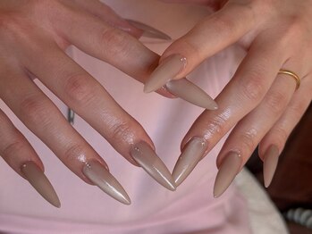 ネイルサロン キリカ(Nailsalon Kilika)/ロングチップ/シンプル/マグ
