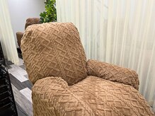 アイニコ 熊本下通店(eyenico)の雰囲気（フカフカなソファで、ゆったりリラックスして施術できます(^^））