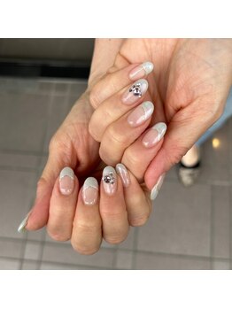 トータルサロン 白べぇーっ プラス/クーポンネイル♪