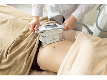 パラアモール(Paraamor)/一番気になる下っ腹にも*