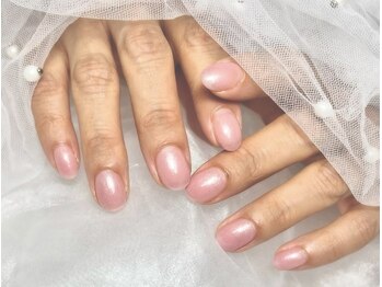 大人ピンクラメネイル