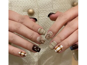 ザ デミュア 銀座店/チョコレート風ネイル