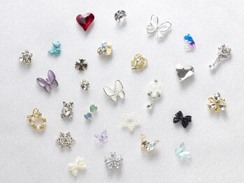 プッコネイル(puuko nail)/韓国キラキラパーツ