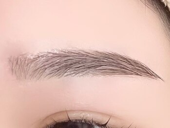ネモア 久留米駅前店の写真/ハイレベルの眉のデザインをプロにお任せ！《まつ毛パーマ×眉毛WAX》のセットメニューが人気No.1！☆