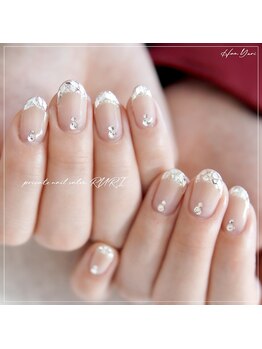 瑠璃(RURI)/ガラスフレンチネイル