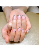 エステアンドネイルサロン ラフィネル(Raffinelle)/ガラスフレンチネイル