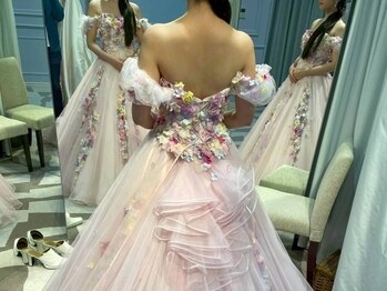 ピラティススタジオ グランツ(Glanz)の写真/花嫁さまのための特別プログラム!ドレス映えする姿勢・二の腕・デコルテをピラティスで美しく整えます。