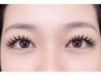 メガミ アイラッシュラウンジ(MEGAMI EYELASH LOUNGE)/クロスフラットボリューム♪