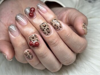 《レオパ》6本アート