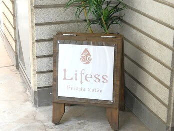 ライフェス(Lifess)/サロン入口