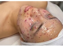 毛穴に溜まった汚れを取ることで、お化粧品の浸透率もグンっとUP