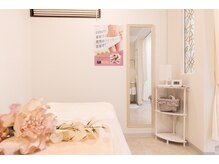 リムサロン(RIMSALON)の雰囲気(完全個室のプライベート空間☆お悩みに寄り添う丁寧施術◎)