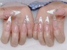  &nbsp;&nbsp;&nbsp;ビジューフレンチネイル