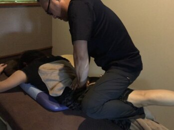 癒しの盛/整体　骨盤ストレッチ