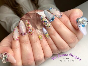 アン ジョーヌドラゴ/【ロングネイル】押し花ネイル