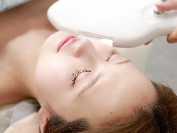 カラー(CALLA)/肌悩み解決！光フェイシャル