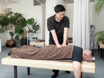 整体 整骨院 まかな/施術風景