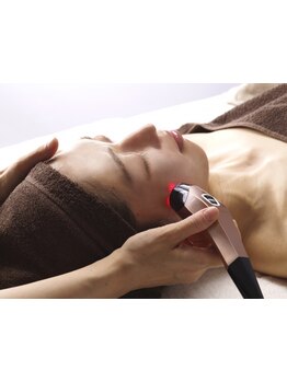 ホウレイ線・たるみ改善！予防ケア