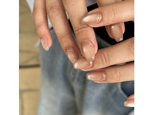 ワイズ(Y's)の雰囲気（パラジェルの自爪育成で縦長の爪に変身します☆全てフィルイン。）