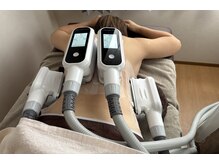 パモジャ(pamoja)の雰囲気(4カップ(片面 背面))