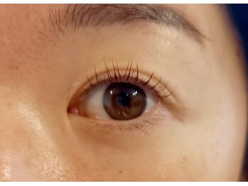 アイ シャイン(eye shine)/パリジェンヌ