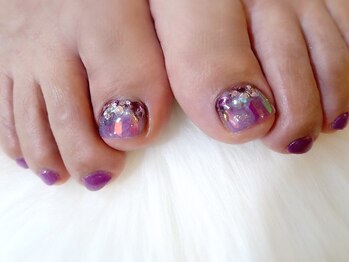 アミュリー ネイル アトリエ(Amury nail atelier)/べっこう くすみカラー トレンド