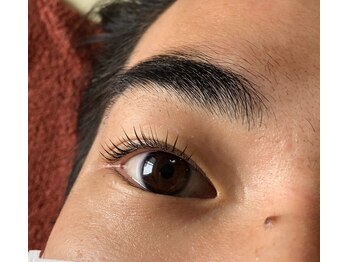 ルーナロッサ(Luna Rossa)/男性パリジェンヌラッシュリフト