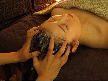 オリオンスパ(Orion Spa)の写真/【OPEN記念限定価格◎】本格バリ式ヘッドスパ<クリームバス>＋首デコルテ60分¥5,990！シャワー室完備◎