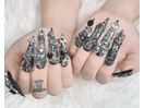 地雷系ネイル、つけ放題