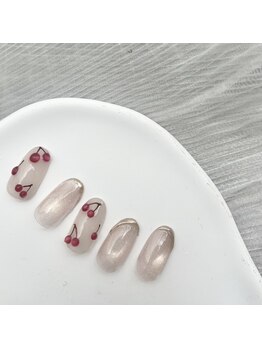 ラフィーナ(RAFFINA)/さくらんぼネイル