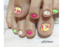 ネオンカラーカラフルフット