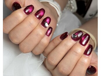 コンサート(Concert)/マグネットネイルとハートパーツ