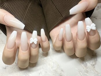 ルクール(Le Coeur)の写真/「1本折れた…」「深爪になった…」不揃いな指先を綺麗に整え美爪へ♪綺麗に整った爪でアートデザインも◎