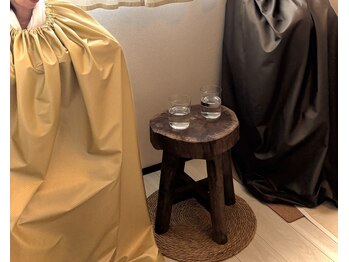 ツムギサロン(tsumugi salon)の写真/【ペア蒸し】お友達、カップル、ご家族と一緒に♪ハーブを選んびお互いの香りも楽しめるよもぎハーブ蒸し