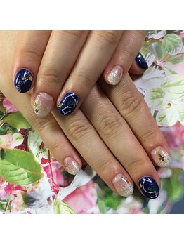 デザインネイル