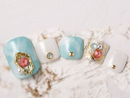 大人リゾートフットネイル